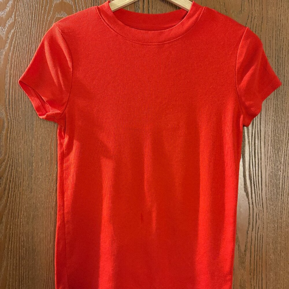Ribbed fitted T Shirt